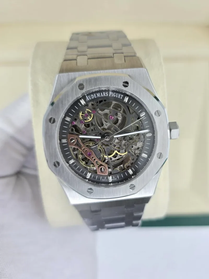 ساعة ادمر رجالي ماستر