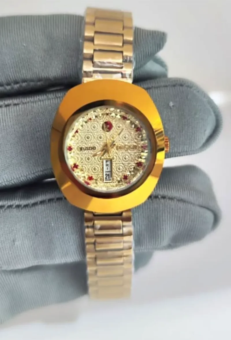 ساعه رادو نسائي