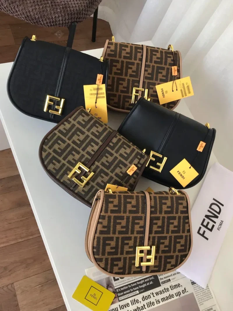 شنط فندي ماستر