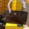 شنطة جامعيه شانيل
