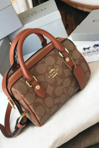 شنطة كوتش روان