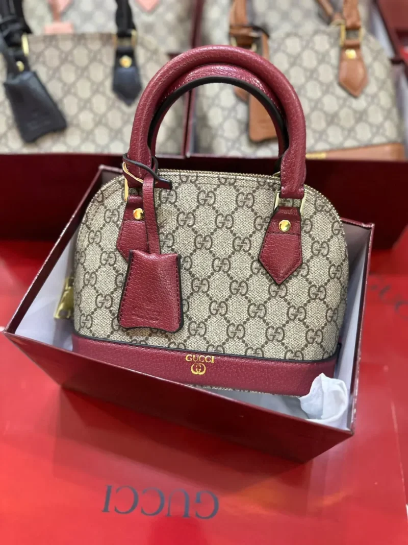 شنطه نسائية فاخرة