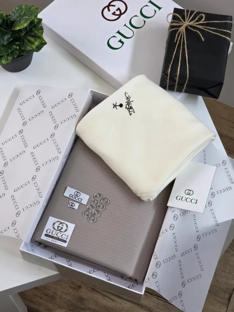 هدية الشتاء شماغ وثوب